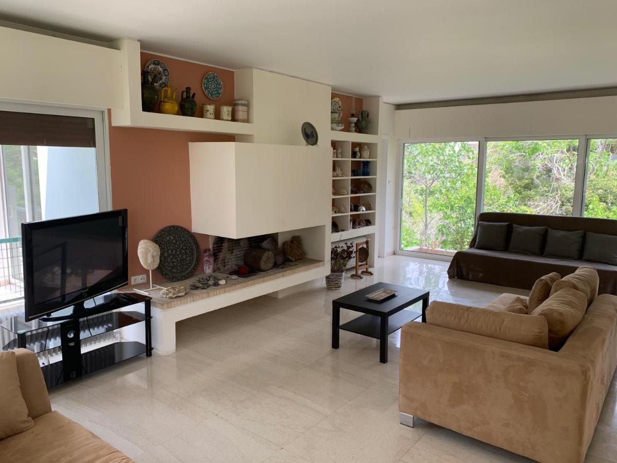 Oasis Exclusive @ Athenian Riviera *
