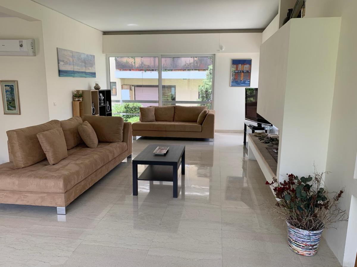 Oasis Exclusive @ Athenian Riviera